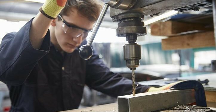 Osviješten i sklon kritičkom mišljenju, upravo idealan – zavarivač!