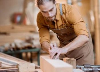 Kako prevazići nedostatak kvalifikovane radne snage u drvnoj industriji? Pet ključnih mjera koje pomažu